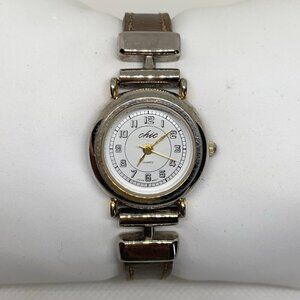 Vintage chic women’s watch silver tone quartz analog 24mm round brown running